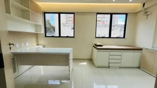 Conjunto Comercial / Sala à venda, 30m² no Nazaré, Belém