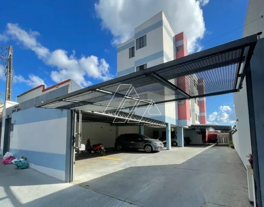 Foto do imóvel - Apartamento para alugar com 2 quartos, 2 banheiros, 1 vaga na garagem e 40 m² em