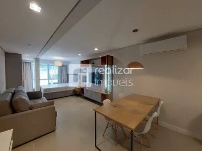 Studio com 1 Quarto para alugar, 45m² no Centro, Florianópolis