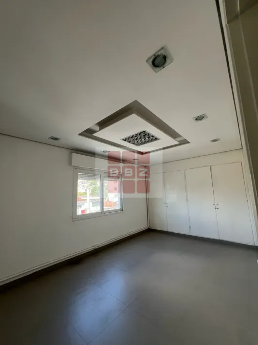 Foto do imóvel - Prédio/Edificio inteiro para alugar com 185 m², 3 banheiros e 3 vagas na garagem próximo ao.