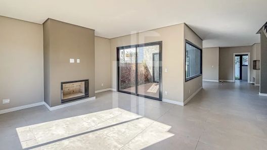 Casa de Condomínio com 3 Quartos à venda, 154m² no Hípica, Porto Alegre