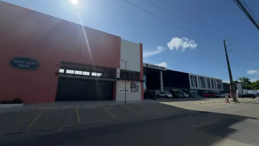 Casa Comercial para alugar, 16m² no Centro, Eusébio