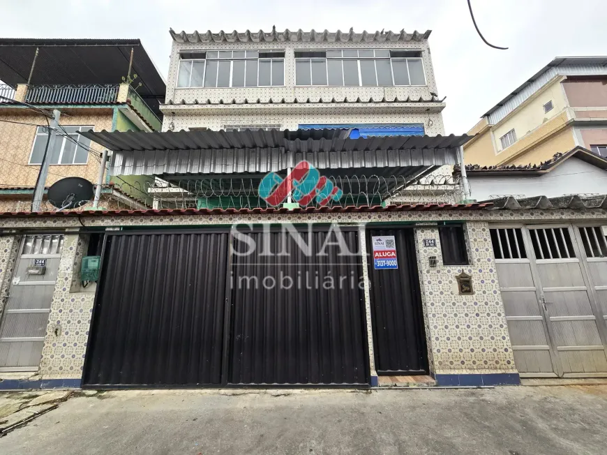 Foto do imóvel - Casa para alugar com 2 quartos, 2 banheiros, 1 vaga na garagem e varanda em