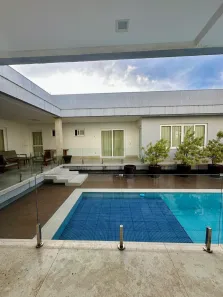 Casa de Condomínio com 3 Quartos para venda ou aluguel, 600m² no Lagoa Nova, Natal