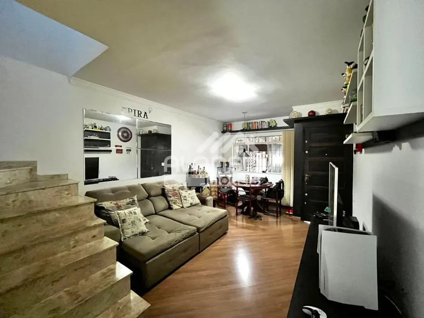 Foto do imóvel - Casa para comprar com 75 m², 2 quartos, 1 banheiro, 2 vagas