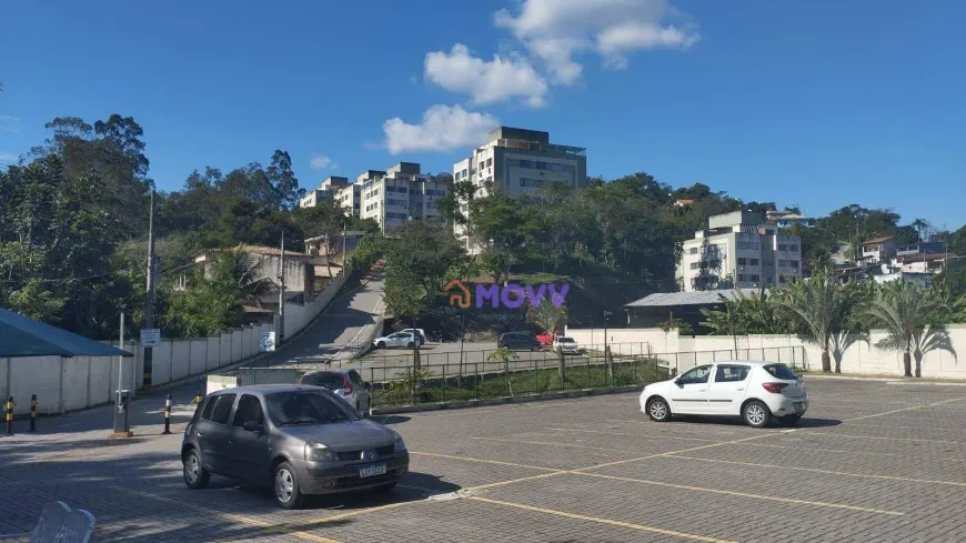 Foto do imóvel - Cobertura à venda com 3 quartos, 2 banheiros, 1 vaga na garagem e churrasqueira no condomínio.