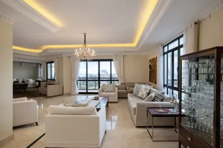 Apartamento com 3 Quartos para alugar, 264m² no Umarizal, Belém