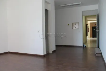 Conjunto Comercial / Sala à venda, 40m² no Centro, São José dos Campos