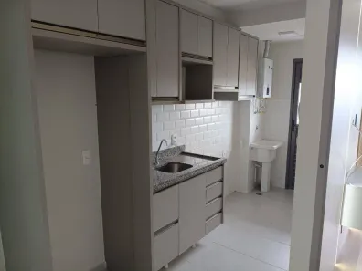 Apartamento com 2 Quartos para venda ou aluguel, 64m² no Centro, Londrina