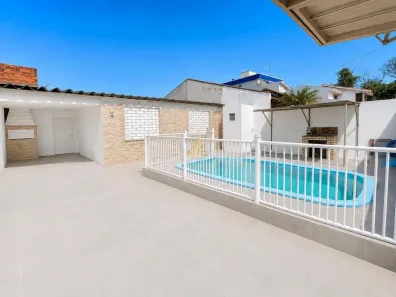 Casa com 2 Quartos à venda, 83m² no Centro, Gravataí