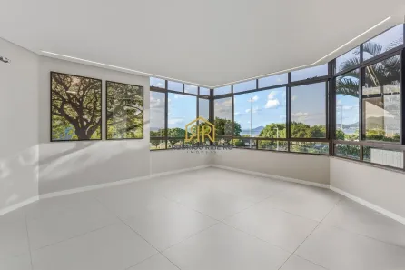 Apartamento com 3 Quartos à venda, 206m² no Agronômica, Florianópolis
