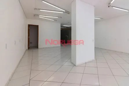 Conjunto Comercial / Sala à venda, 64m² no Centro, Curitiba