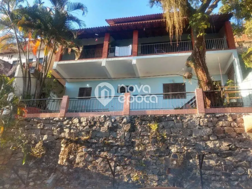Foto do imóvel - Casa de condomínio à venda com 3 quartos, 1 suíte, 150 m² e varanda em