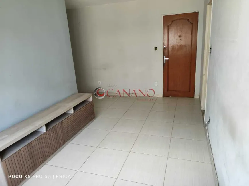 Foto do imóvel - Apartamento para alugar com 2 quartos, 1 banheiro, 1 vaga na garagem e elevador no condomínio.