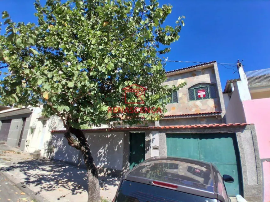 Foto do imóvel - Casa para alugar com 200 m², 3 quartos, 2 banheiros, 2 vagas