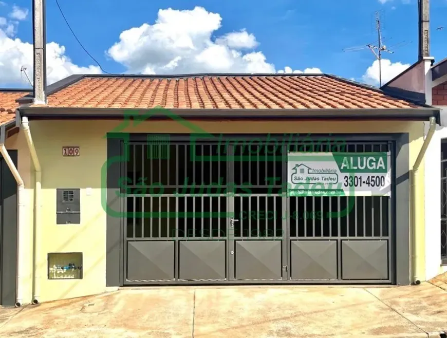 Foto do imóvel - Casa para alugar com 3 quartos, 1 suíte, 2 banheiros, 120 m² e 2 vagas na garagem em
