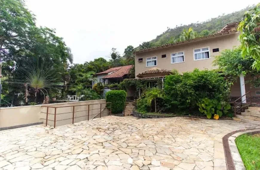 Foto do imóvel - Casa para alugar com 180 m², 3 quartos, 3 banheiros, 2 vagas