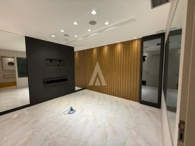 Conjunto Comercial / Sala à venda, 60m² no Bom Retiro, Joinville