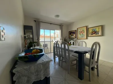 Apartamento com 2 Quartos à venda, 68m² no Balneário, Florianópolis