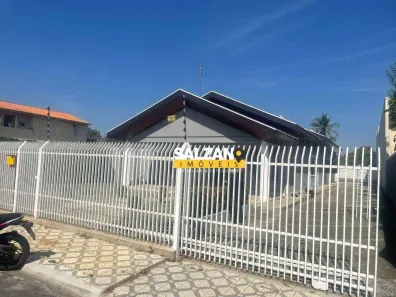 Casa com 5 Quartos para alugar, 400m² no Centro, Tremembé