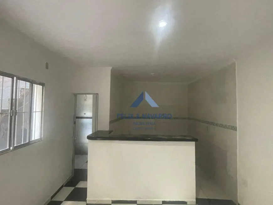 Foto do imóvel - Casa para alugar com 50 m², 1 quarto, 1 banheiro
