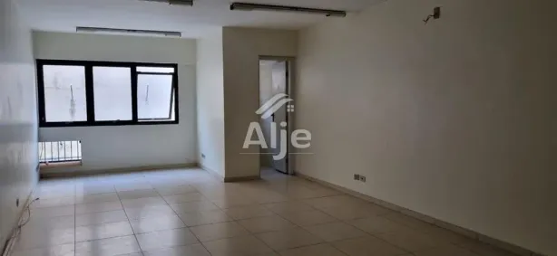 Casa Comercial à venda, 47m² no Centro, Marília