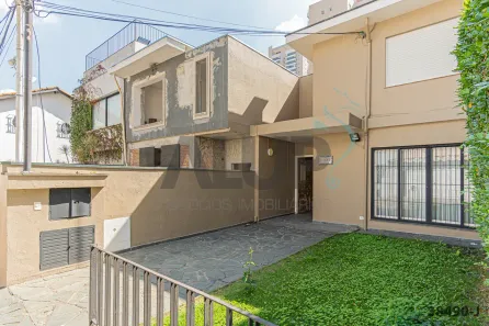 Casa de Vila com 3 Quartos à venda, 216m² no Cidade Monções, São Paulo