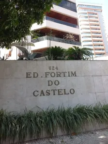 Apartamento com 4 Quartos para venda ou aluguel, 266m² no Batista Campos, Belém