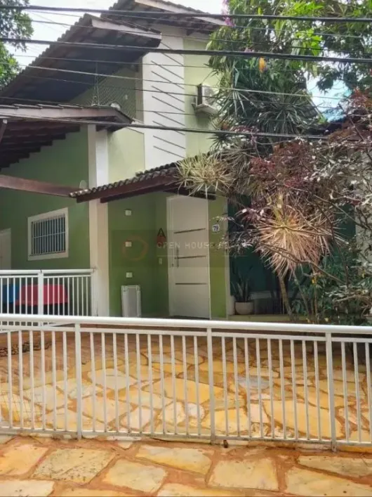 Foto do imóvel - Casa de condomínio para comprar com 264 m², 5 quartos, 1 banheiro, 2 vagas