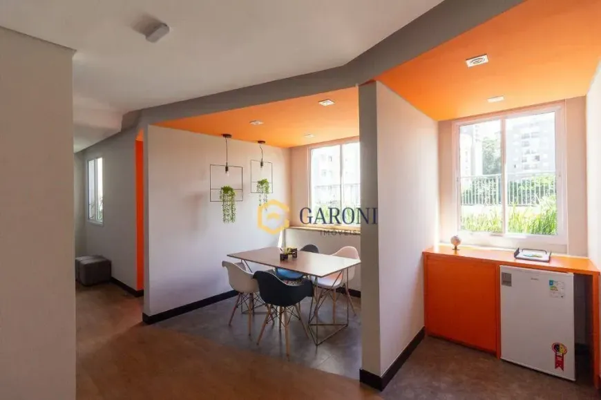 Foto do imóvel - Apartamento para alugar com 2 quartos, aceita animais, 38 m², 1 banheiro em