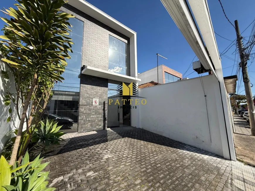 Foto do imóvel - Prédio/Edificio inteiro para alugar com 200 m², 7 quartos, 3 banheiros, 2 vagas