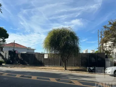 Terreno / Lote Comercial à venda, 735m² no Pacaembu, São Paulo