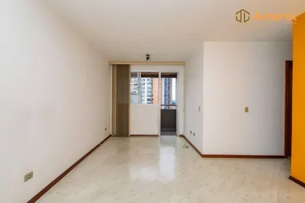 Apartamento com 2 Quartos à venda, 63m² no Vila Izabel, Curitiba
