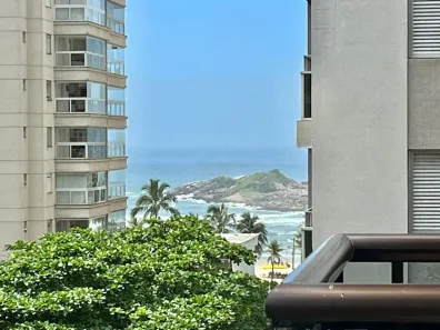 Apartamento com 3 Quartos à venda, 85m² no Pitangueiras, Guarujá