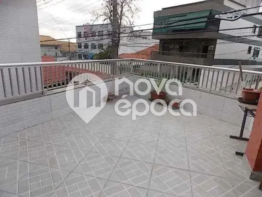 Foto do imóvel - Casa de condomínio à venda com 5 quartos, 1 suíte, 4 banheiros, 192 m², 2 vagas e churrasqueira.