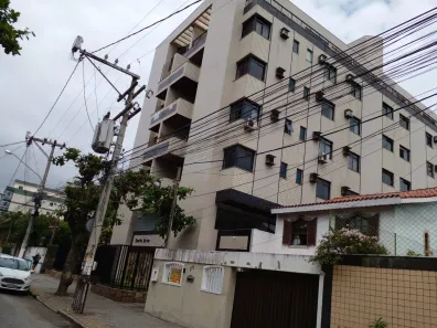 Apartamento com 3 Quartos à venda, 210m² no Vila Nova, Cabo Frio