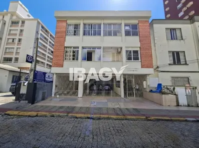 Apartamento com 2 Quartos para alugar, 59m² no Centro, Florianópolis