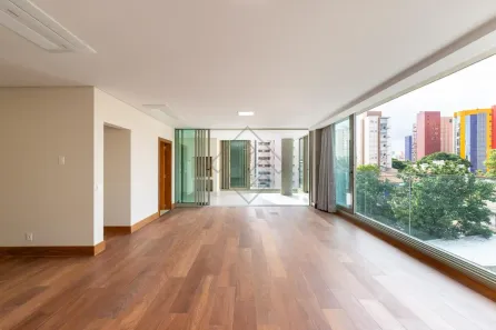 Apartamento com 3 Quartos à venda, 257m² no Cambuí, Campinas
