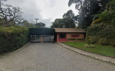 Terreno / Lote Comercial à venda, 1296m² no Parque do Imbui, Teresópolis