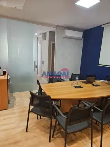 Conjunto Comercial / Sala à venda, 28m² no Centro, Jacareí