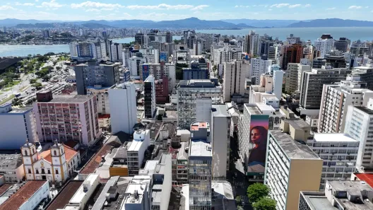 Prédio Inteiro à venda, 825m² no Centro, Florianópolis