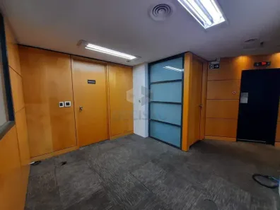 Conjunto Comercial / Sala à venda, 214m² no Savassi, Belo Horizonte