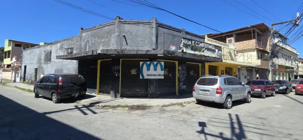 Loja / Salão / Ponto Comercial para venda ou aluguel, 252m² no Barro Vermelho, São Gonçalo