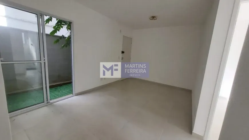 Foto do imóvel - Apartamento à venda com 2 quartos, 1 banheiro, 1 vaga na garagem, condomínio com piscina e.