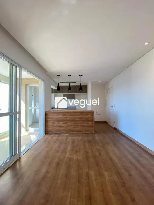 Foto do imóvel - Apartamento para alugar com 2 quartos, sendo uma suíte, varanda, 2 banheiros, 2 vagas em