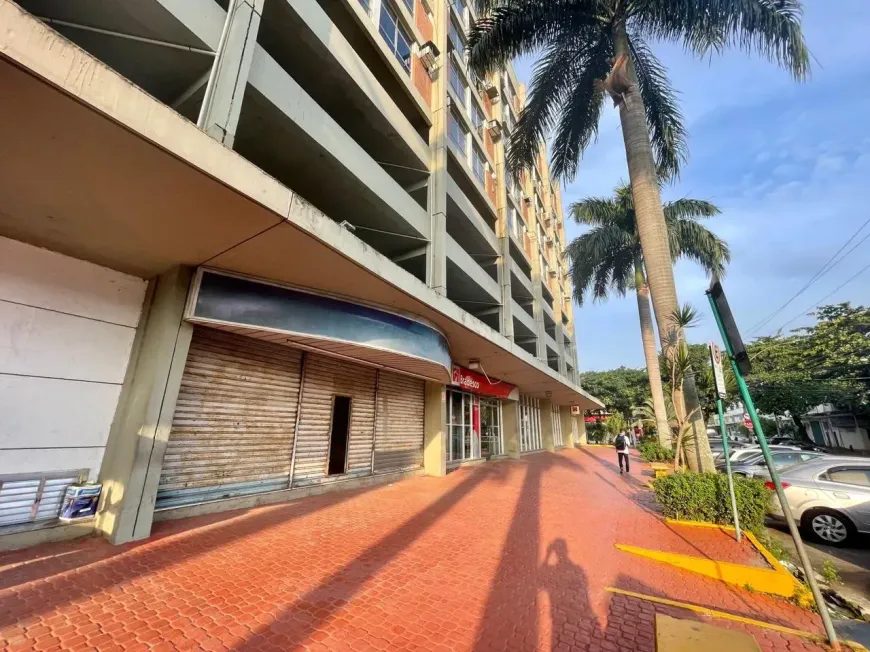 Foto do imóvel - Ponto comercial loja box para alugar com 150 m² e 3 banheiros em