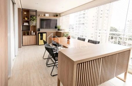Apartamento com 3 Quartos à venda, 122m² no Vila Gumercindo, São Paulo