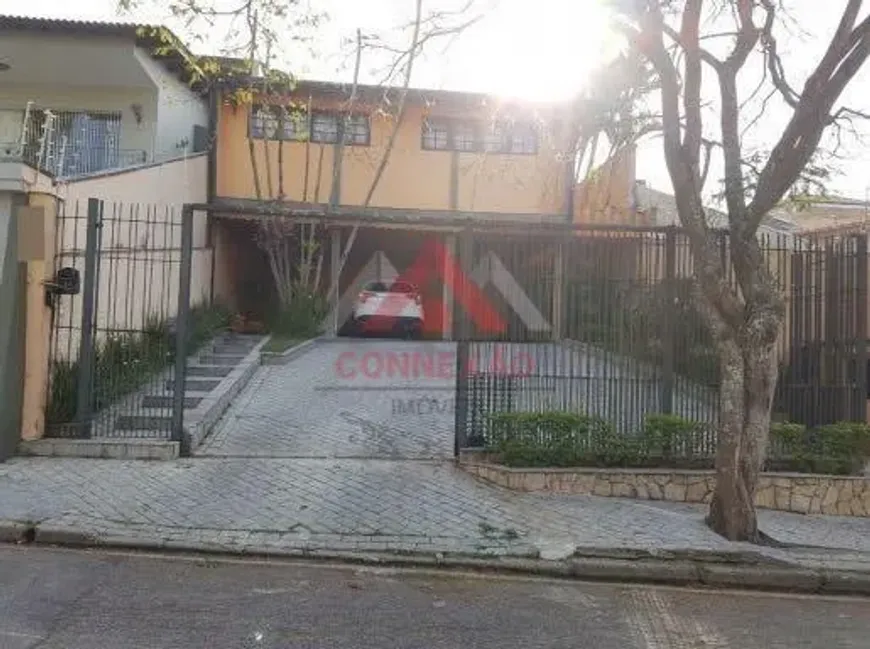 Foto do imóvel - Sobrado à venda com 3 quartos, 1 suíte, 500 m², 2 banheiros e 5 vagas na garagem em