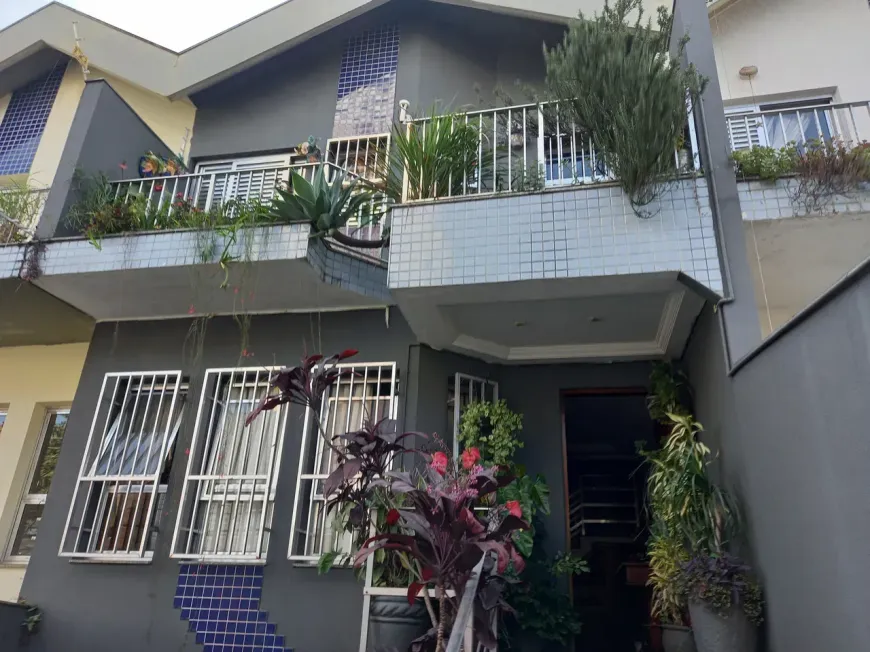 Foto do imóvel - Sobrado à venda com 5 quartos, 2 suítes, 4 banheiros e 6 vagas próximo ao Metrô Tucuruvi em