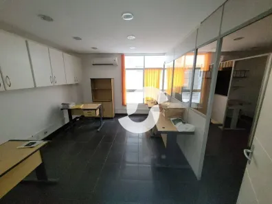Conjunto Comercial / Sala à venda, 60m² no Centro, Niterói